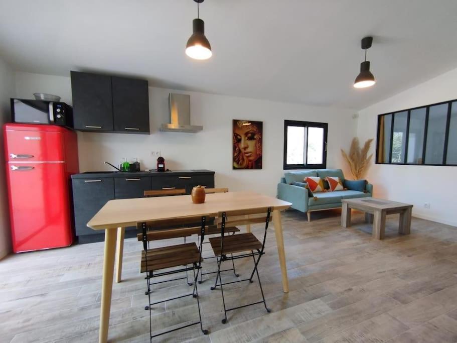 Appartement Avec Jardin Privatif キュエール エクステリア 写真